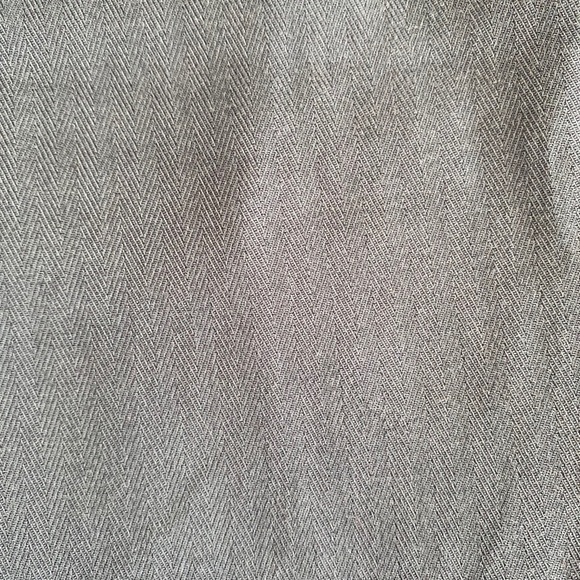 Lija Bermuda Style Short - Picture 3 of 3